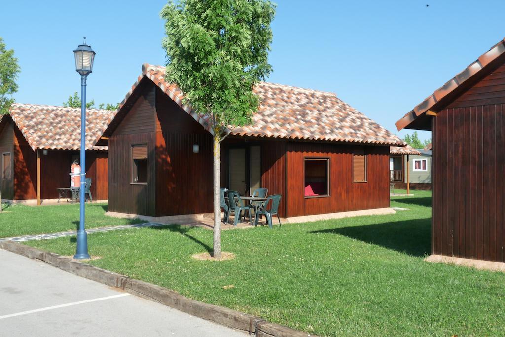 Camping Iratxe Ciudad De Vacaciones Ayegui Exterior photo