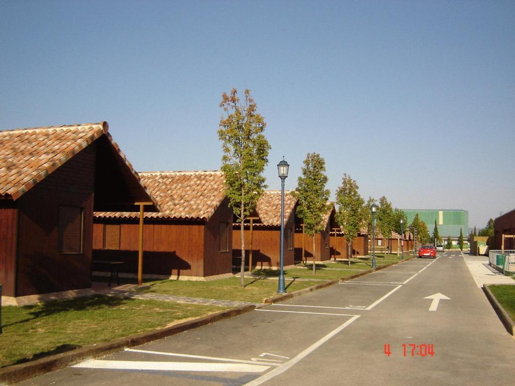 Camping Iratxe Ciudad De Vacaciones Ayegui Exterior photo